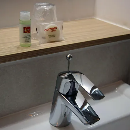 Contact Bleu France Cergy Hotel 3*