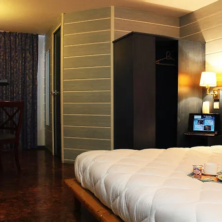 Hotel Contact Restaurant Bleu France - Cergy Eragny